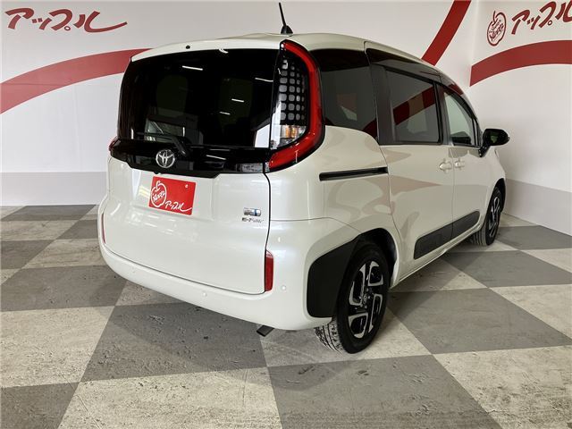 Toyota SIENTA 2023 6320910-1
