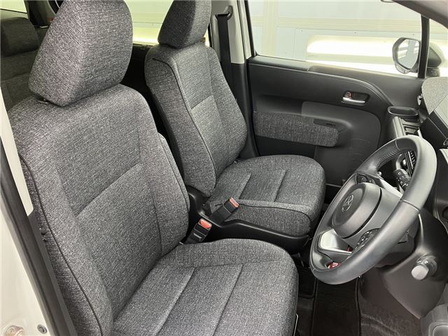Toyota SIENTA 2023 6320910-6