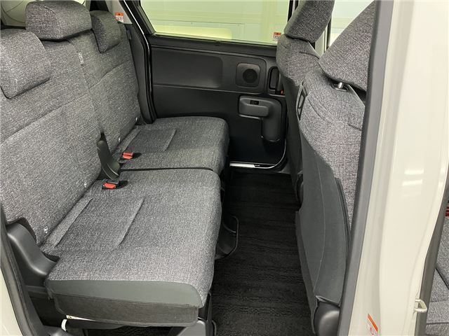Toyota SIENTA 2023 6320910-7
