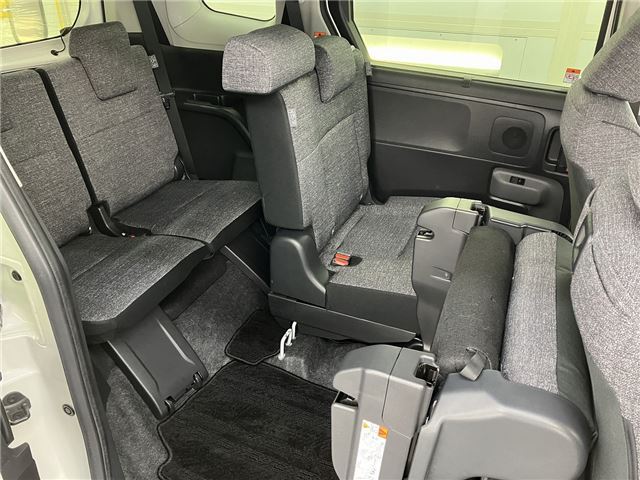 Toyota SIENTA 2023 6320910-8