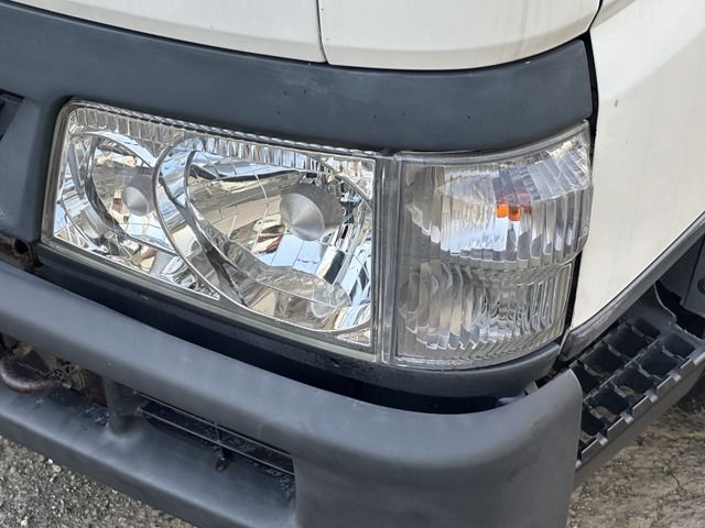 Mazda TITAN DASH 2009 6314680-4