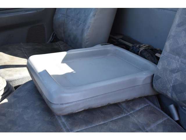 Mazda TITAN DASH 2005 6314986-9