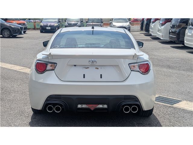 Toyota 86 2013 6346947-7