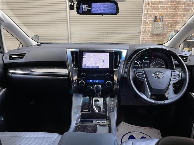 Toyota ALPHARD HYBRID 2022 6357737-2