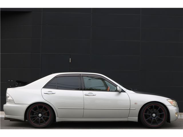 Toyota ALTEZZA 2000 6359368-8