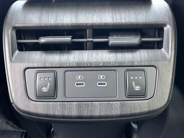 Nissan Ariya 2024 6362721-4