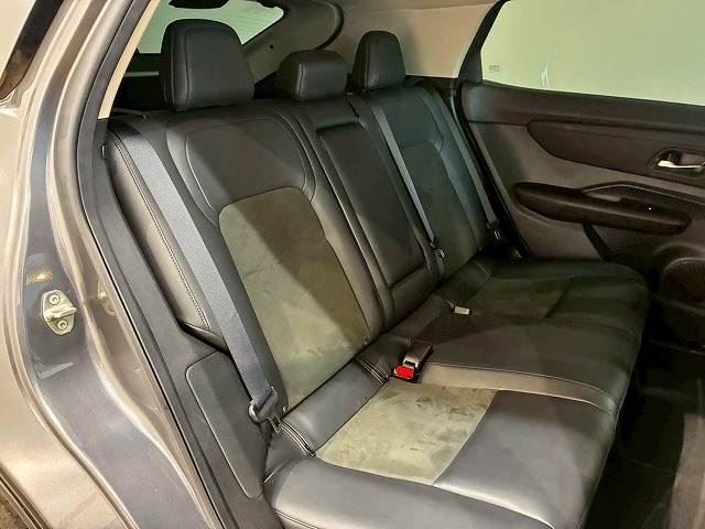 Nissan Ariya 2022 6363240-9