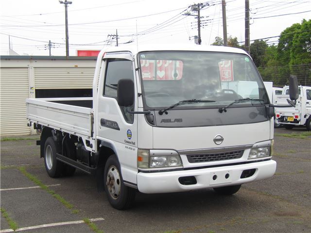 Nissan ATLAS 2004 6368174-2