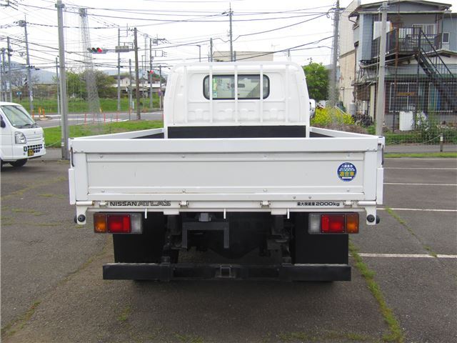 Nissan ATLAS 2004 6368174-5