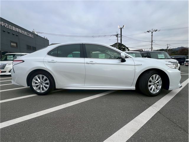 Toyota CAMRY 2019 6362605-1