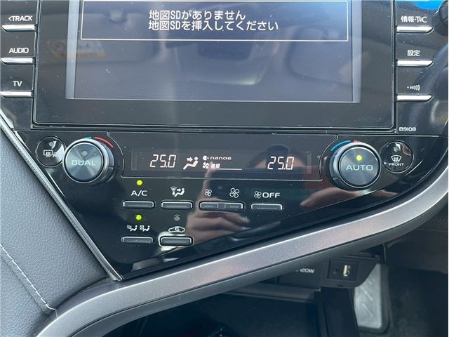 Toyota CAMRY 2019 6362718-10