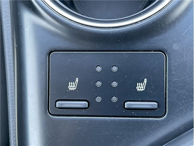 Toyota CAMRY 2019 6362718-8
