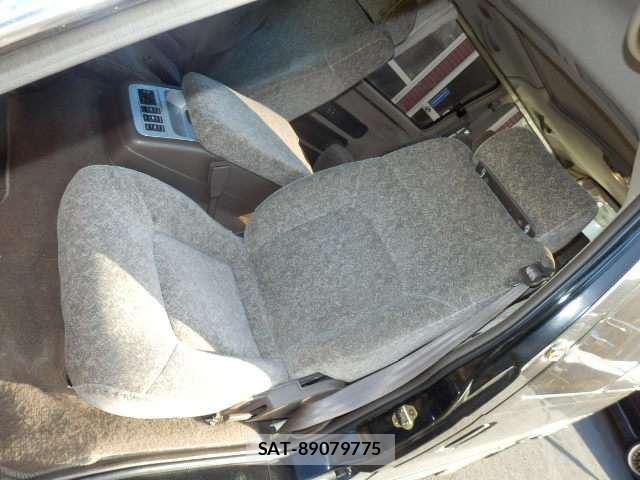 Nissan CARAVAN COACH 1996 6371146-10