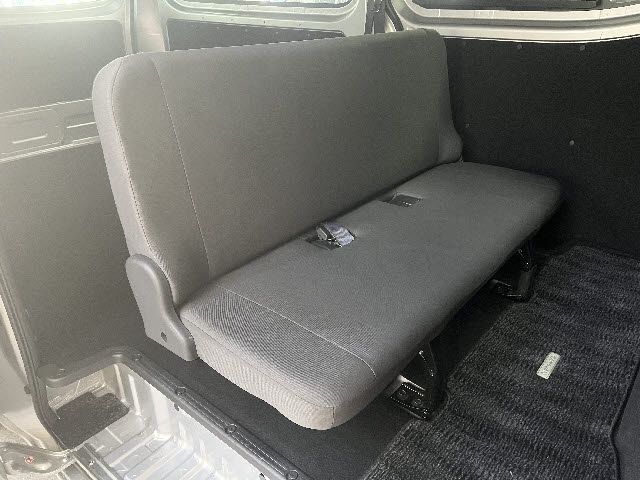 Nissan Caravan 2023 6364270-9