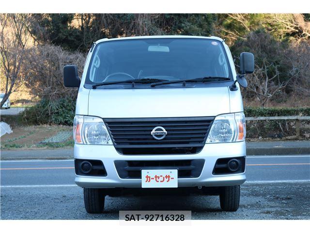 Nissan Caravan 2012 6365026-3