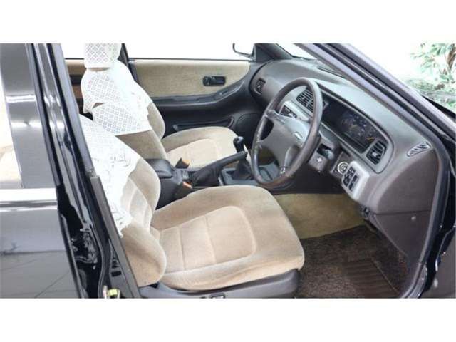 Nissan CEFIRO 1991 6371423-10