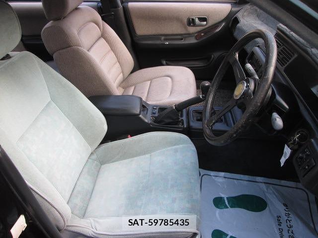 Nissan CEFIRO 1990 6371422-4