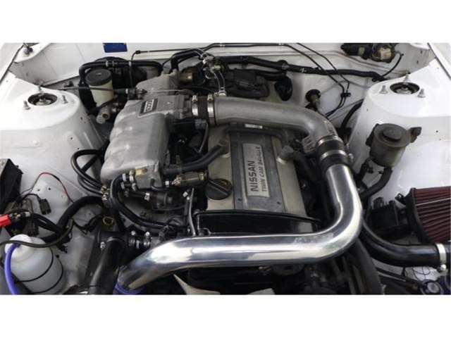 Nissan CEFIRO 1988 6371465-5