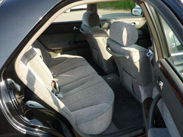 Nissan CIMA 1996 6372302-4
