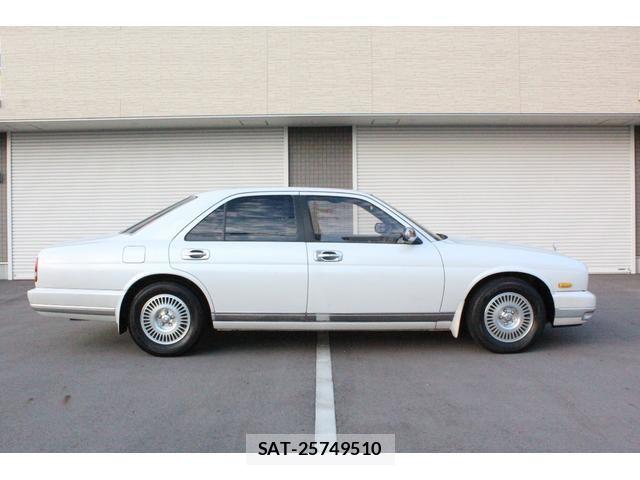 Nissan CIMA 1994 6372304-1