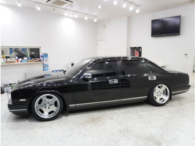 Nissan CIMA 1993 6372400-3