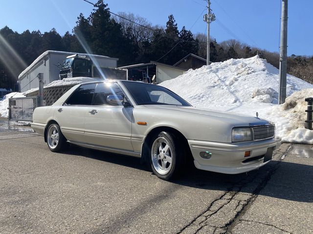 Nissan CIMA 1989 6372494-5