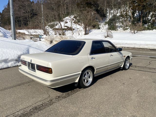 Nissan CIMA 1989 6372494-7