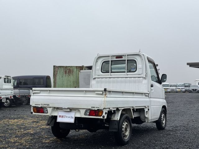 Nissan CLIPPER TRUCK 2010 6374565-7
