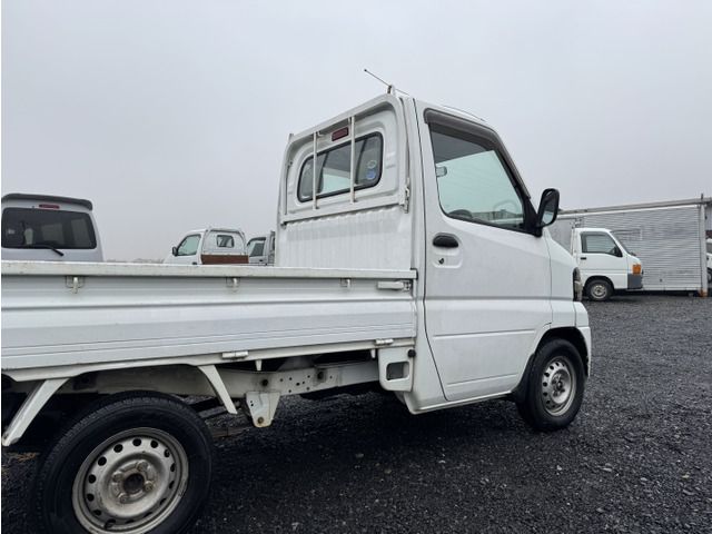 Nissan CLIPPER TRUCK 2010 6374565-8