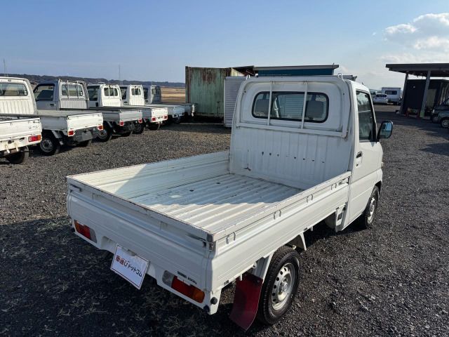 Nissan CLIPPER TRUCK 2004 6375102-10