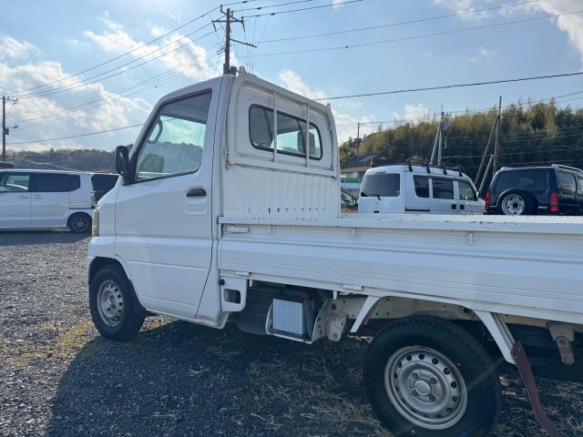 Nissan CLIPPER TRUCK 2004 6375102-4