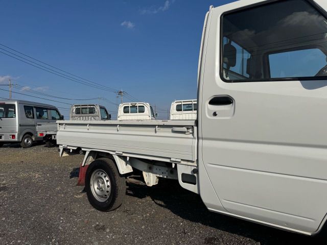 Nissan CLIPPER TRUCK 2004 6375102-9