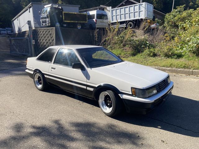 Toyota COROLLA LEVIN 1985 6322283-4
