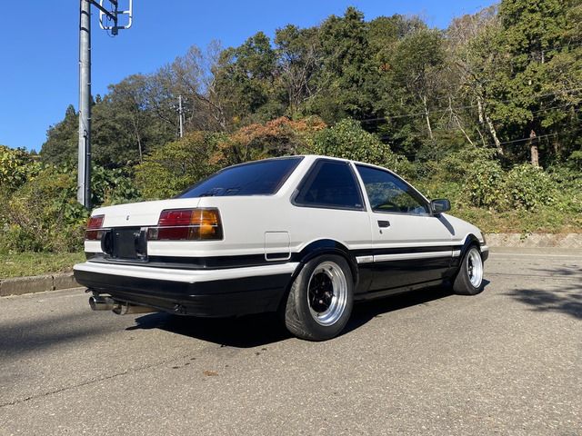 Toyota COROLLA LEVIN 1985 6322283-8