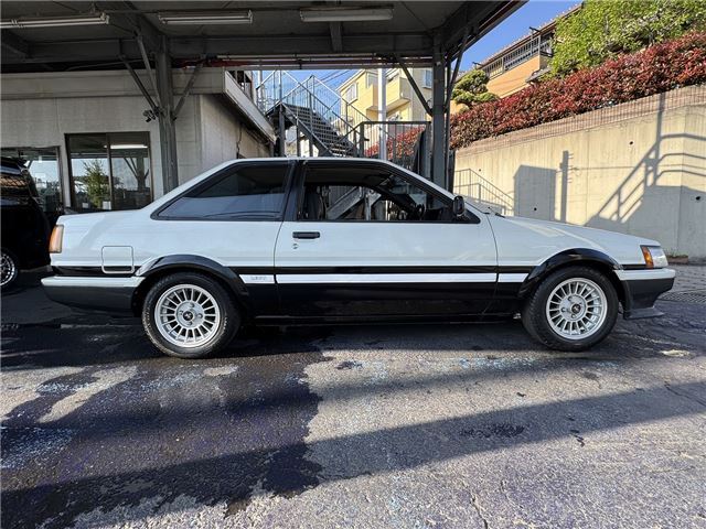 Toyota COROLLA LEVIN 1985 6322363-8