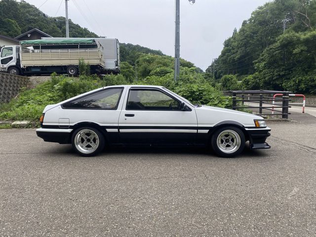 Toyota COROLLA LEVIN 1984 6322401-6