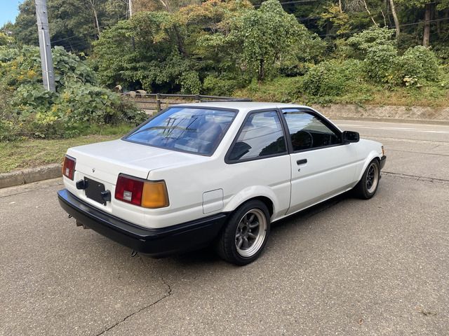 Toyota COROLLA LEVIN 1984 6322402-7