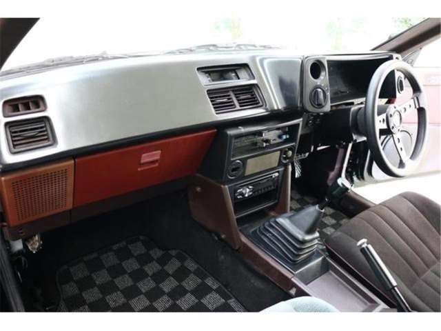 Toyota COROLLA LEVIN 1983 6322504-9