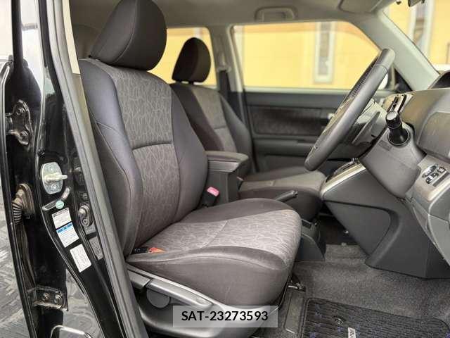 Toyota COROLLA RUMION 2015 6322687-8