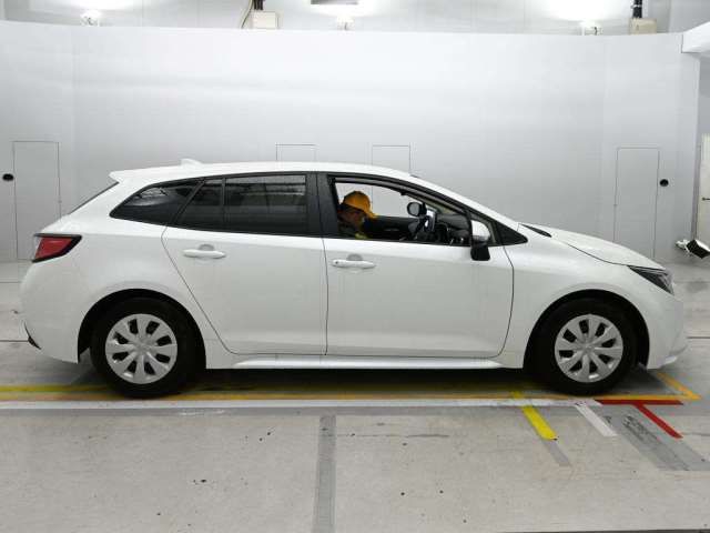 Toyota COROLLA TOURING 2025 6323288-2