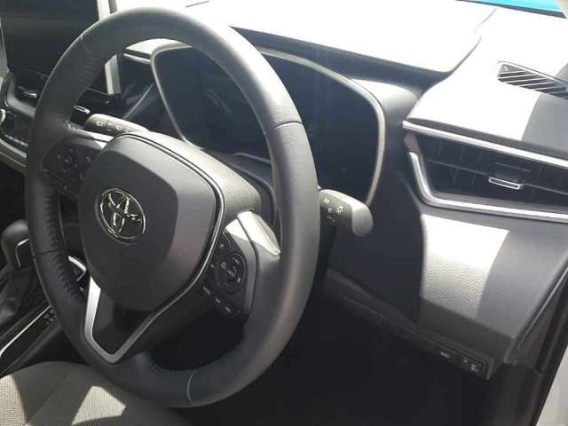 Toyota COROLLA TOURING 2025 6323288-8