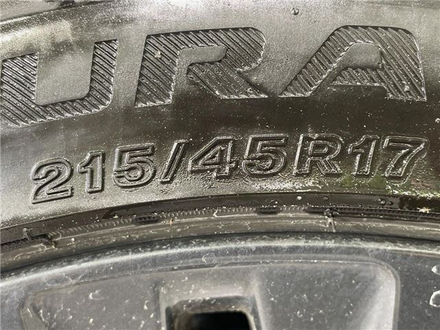 Toyota COROLLA TOURING 2022 6325036-8