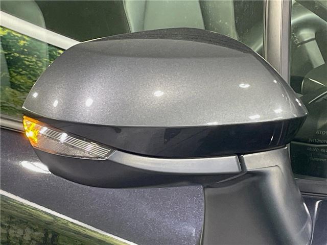 Toyota COROLLA TOURING 2022 6325036-9