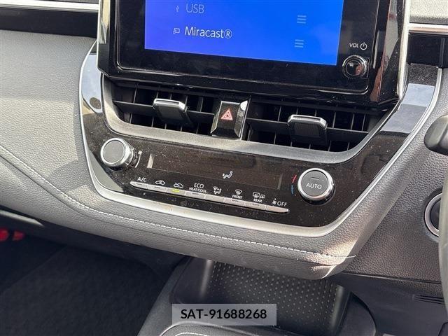 Toyota COROLLA TOURING 2022 6325115-7