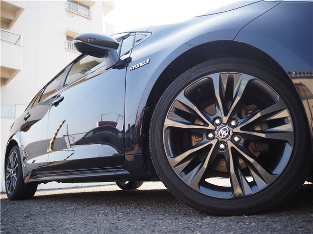 Toyota COROLLA TOURING 2020 6327122-6
