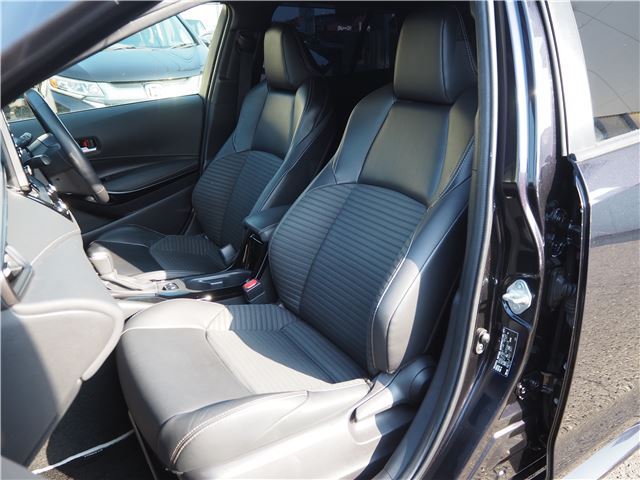 Toyota COROLLA TOURING 2020 6327122-8