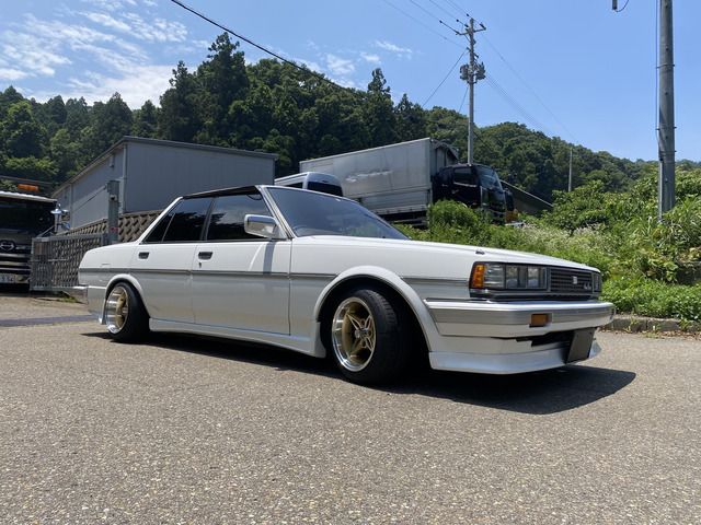 Toyota CRESTA 1986 6328890-5