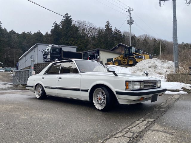 Toyota CRESTA 1983 6328953-5
