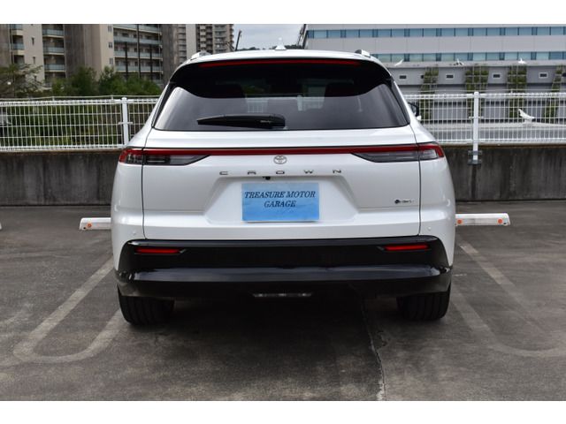 Toyota CROWN ESTATE 2025 6337184-9