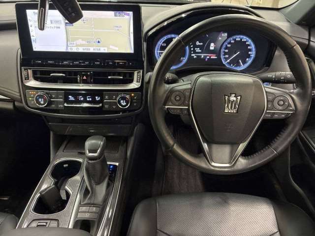 Toyota CROWN HYBRID 2022 6337953-5